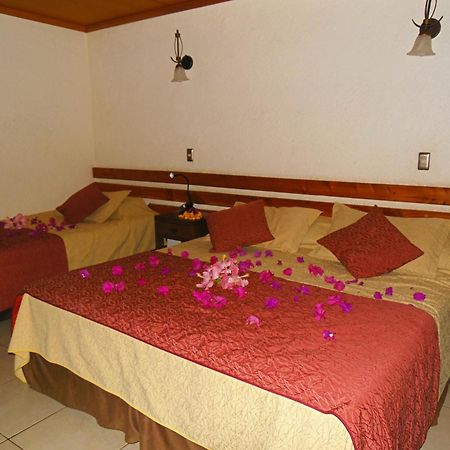 Hotel Puku Vai Ханга Роа Екстериор снимка