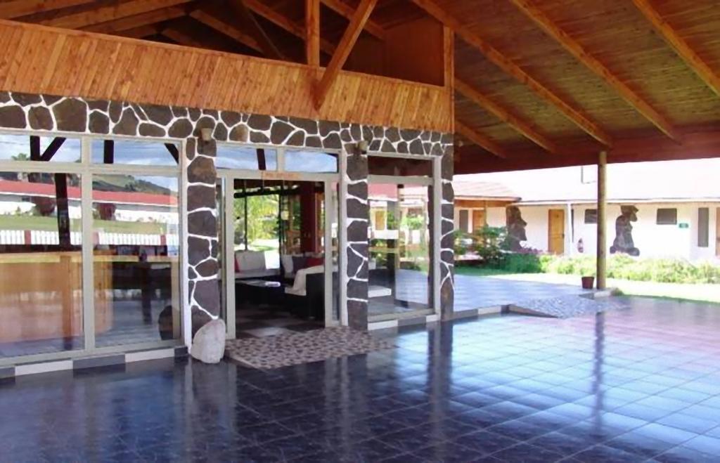 Hotel Puku Vai Ханга Роа Екстериор снимка
